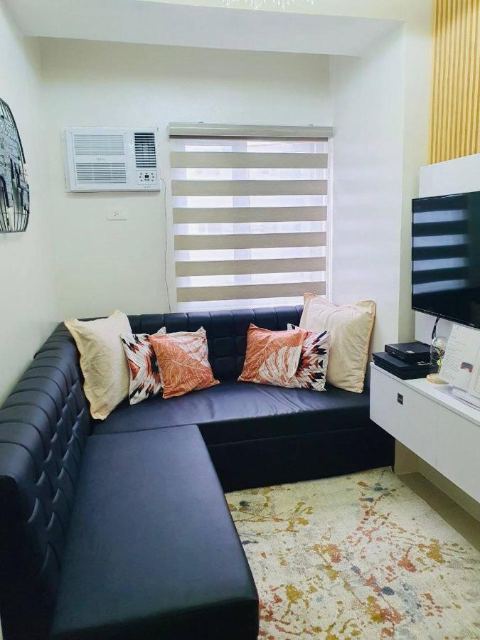 2 Bedroom Condo Vine Residences Quezon City With Pool Wifi Karaoke Board Games Netflix Exterior photo